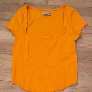 urban outfitters crop top